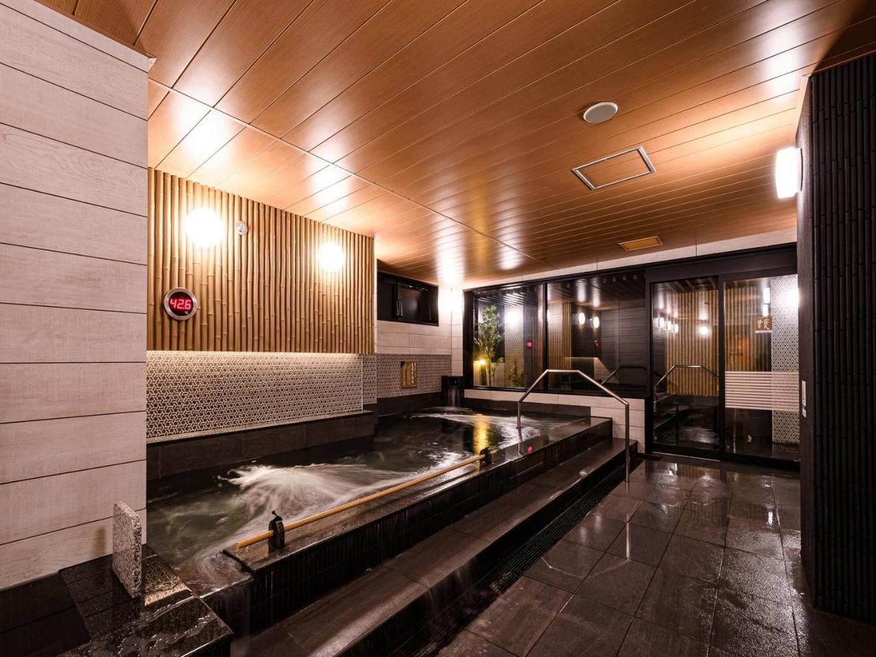 Apa Hotel Sapporo Odori Ekimae Minami מראה חיצוני תמונה